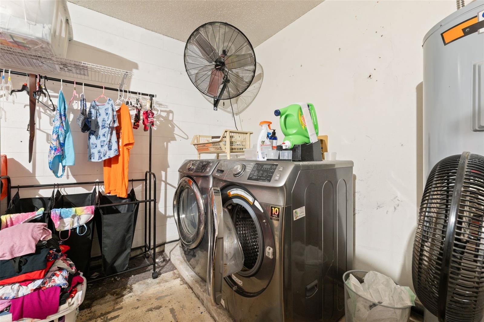 Image 31 of 57 For 24138 Twin Court