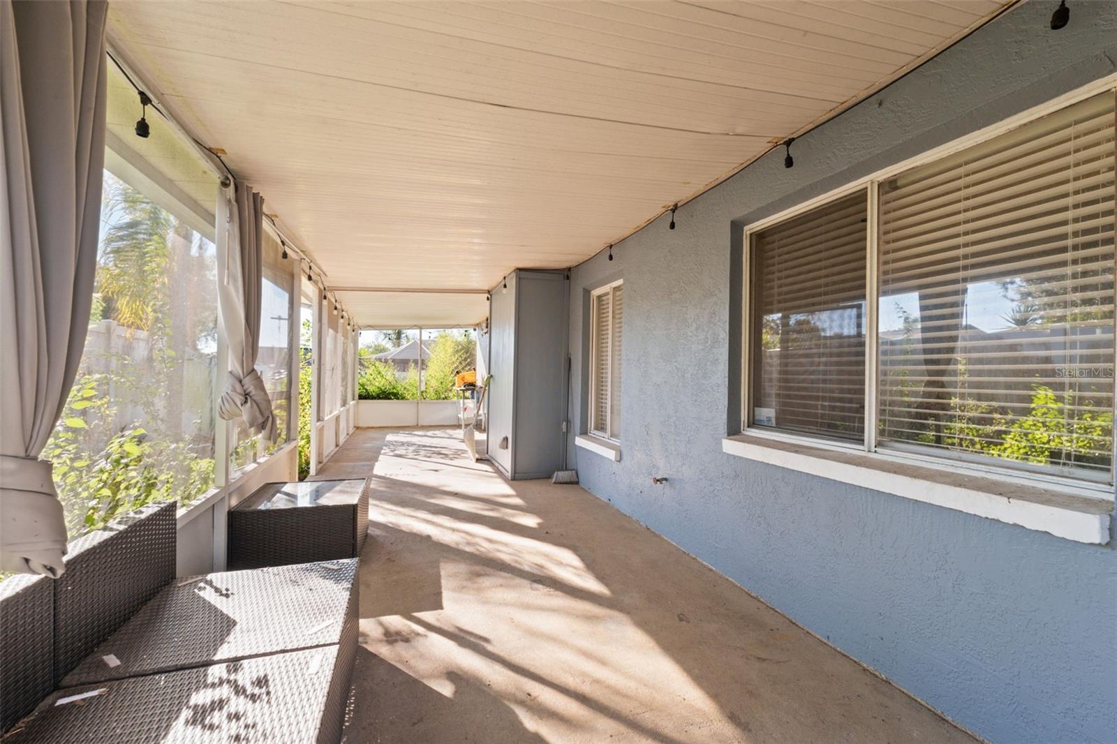 Image 34 of 57 For 24138 Twin Court