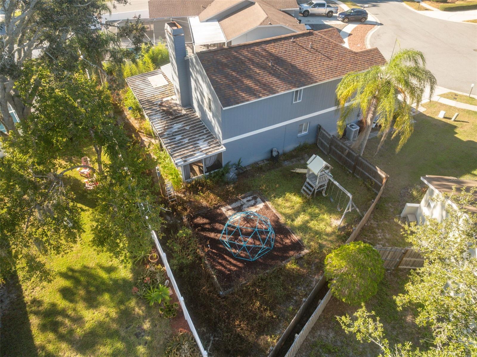 Image 35 of 57 For 24138 Twin Court