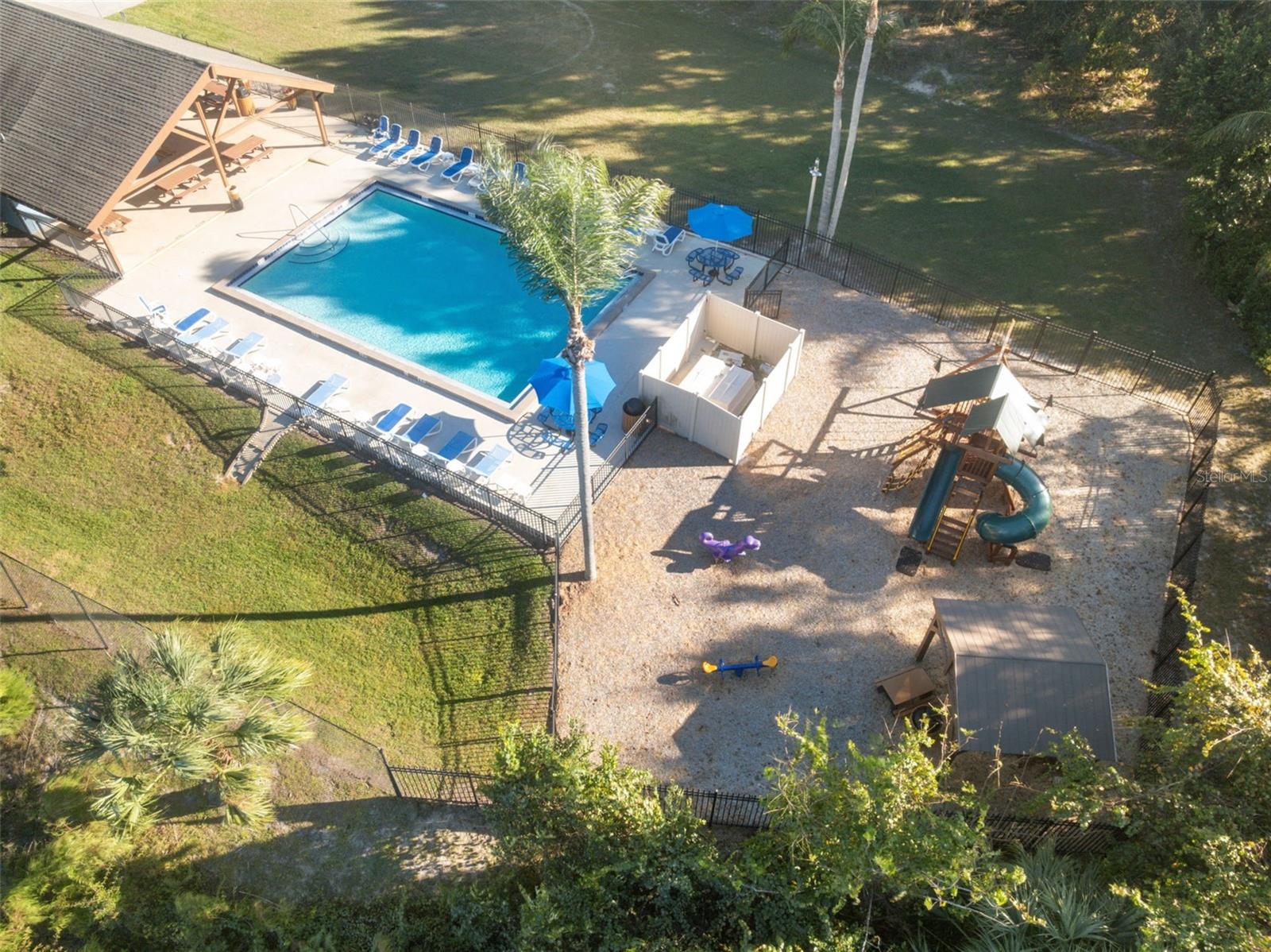 Image 53 of 57 For 24138 Twin Court