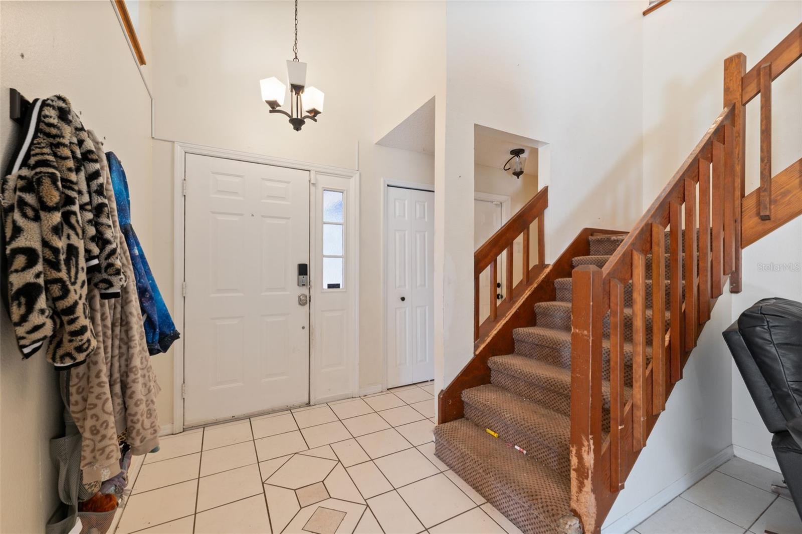 Image 6 of 57 For 24138 Twin Court