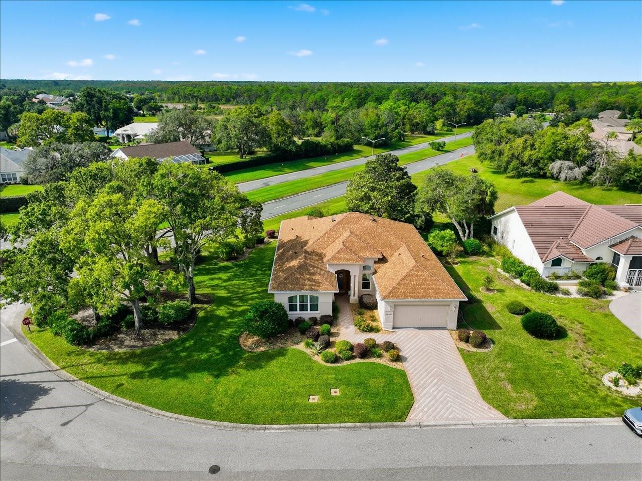 Image 3 of 46 For 10051 Lenox Boulevard