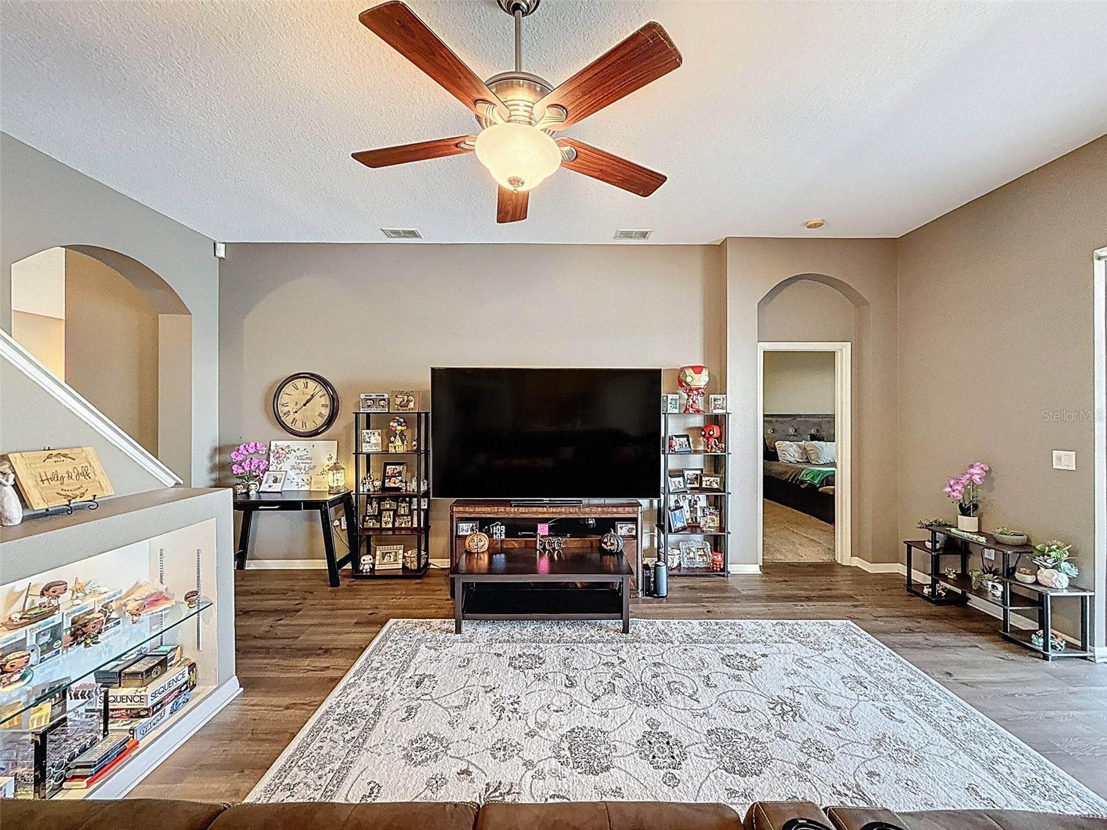 Image 11 of 62 For 2422 Wood Pointe Drive