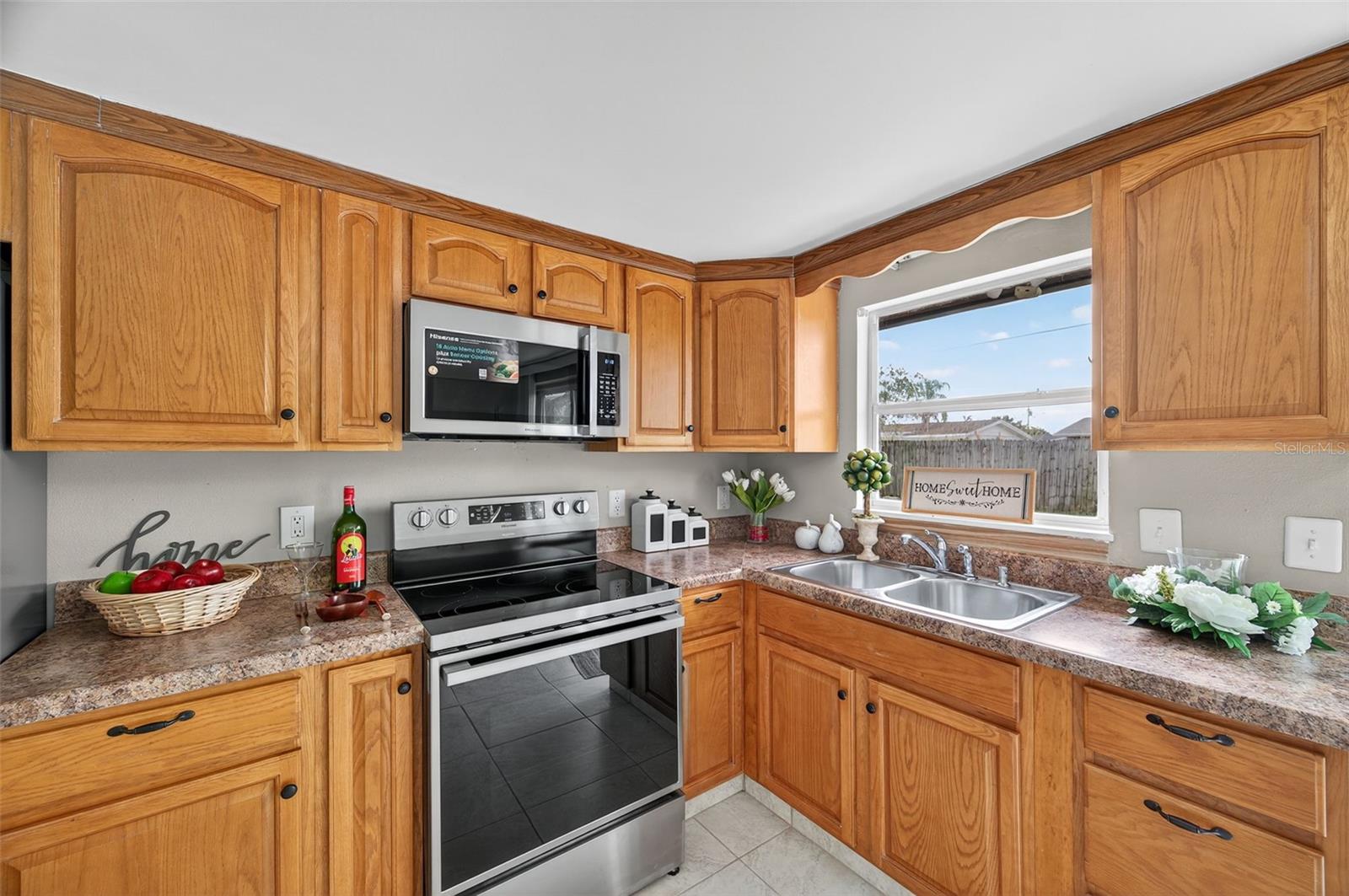 Image 11 of 58 For 3742 Elmwood Drive