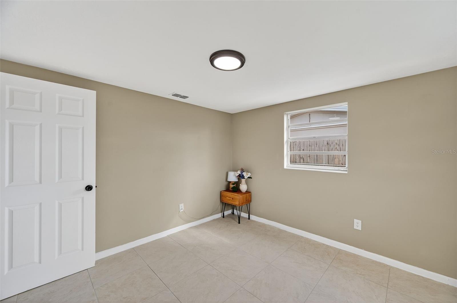 Image 22 of 58 For 3742 Elmwood Drive