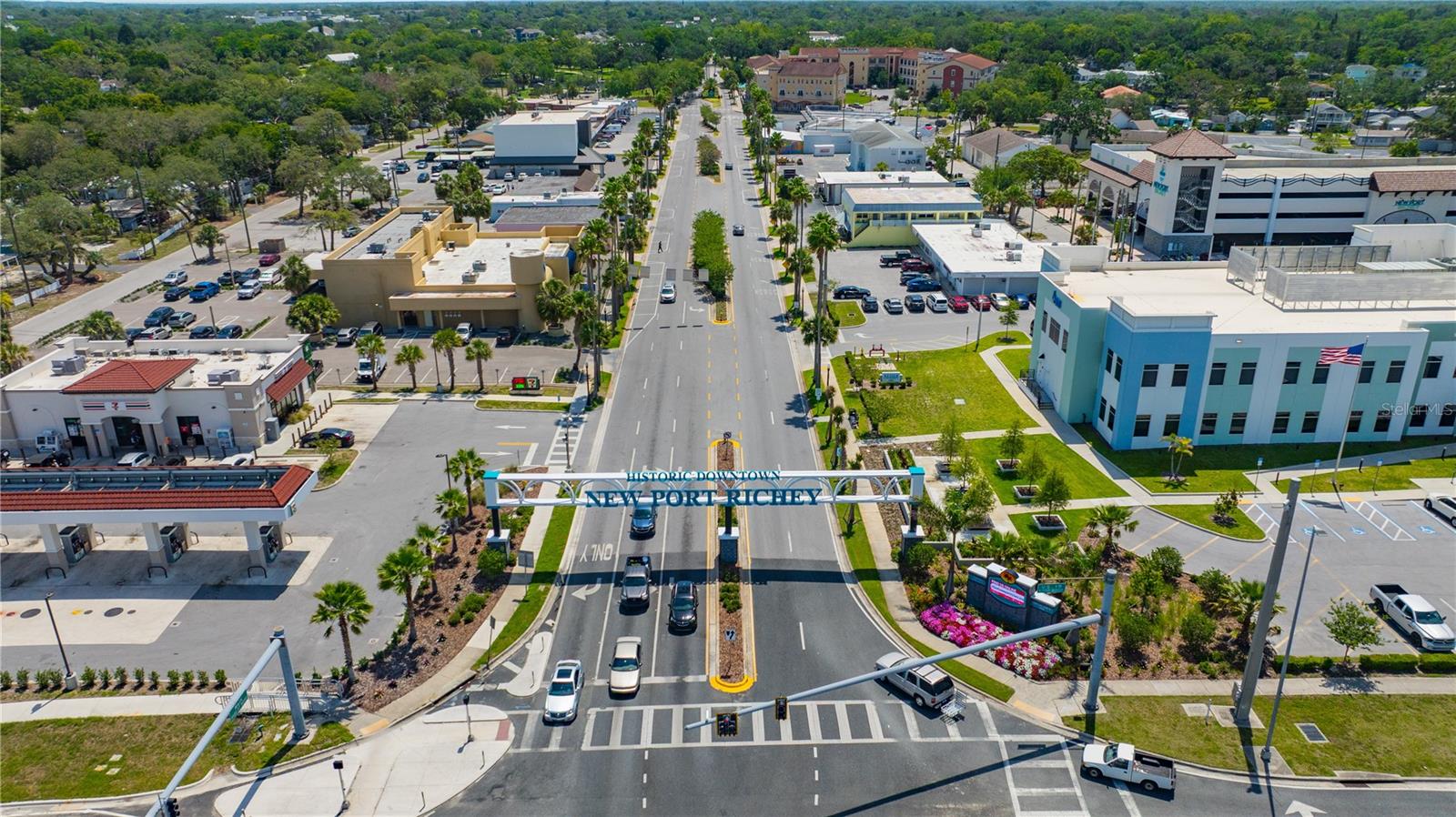 Image 46 of 58 For 3742 Elmwood Drive