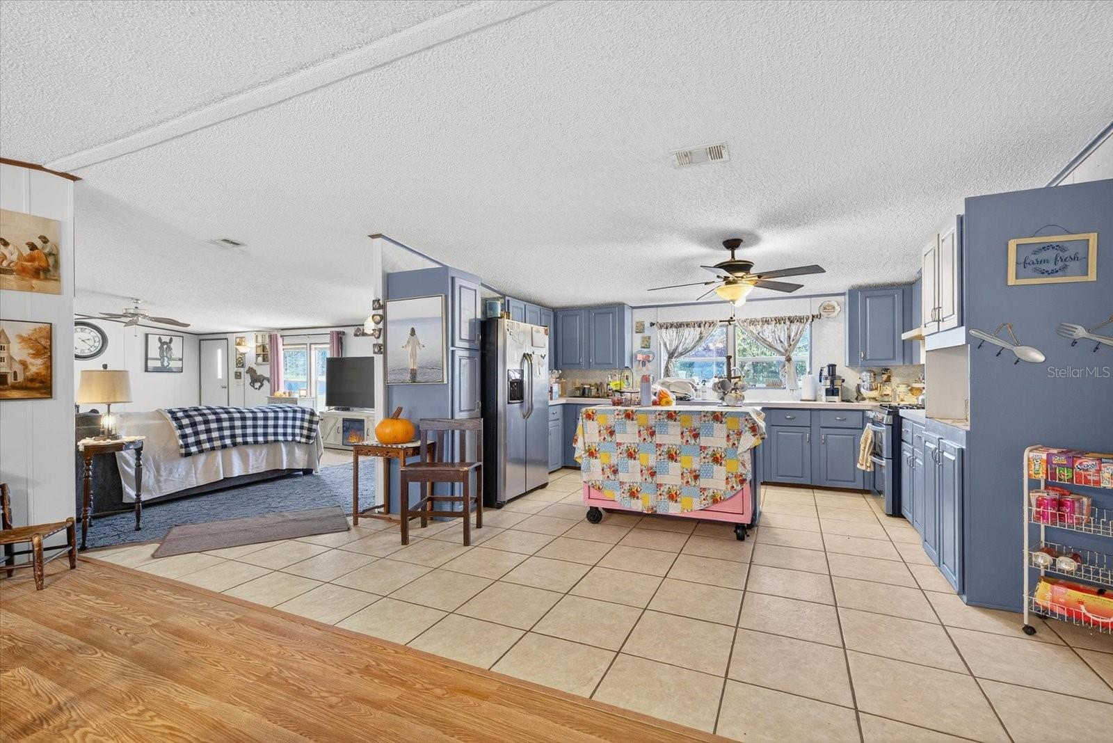 Image 10 of 41 For 5280 Golddust Road