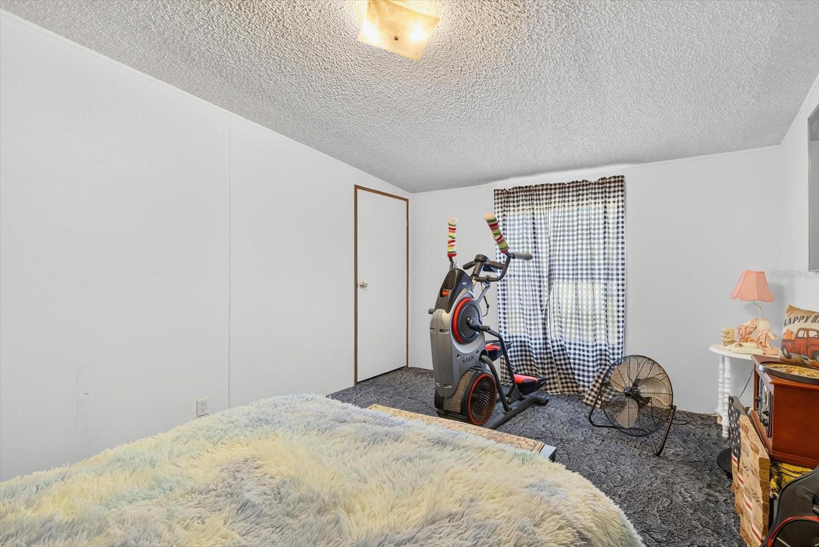 Image 18 of 41 For 5280 Golddust Road