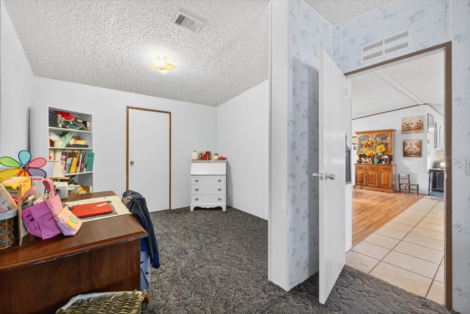 Image 22 of 41 For 5280 Golddust Road