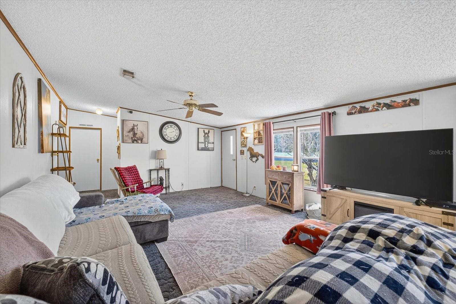 Image 6 of 41 For 5280 Golddust Road