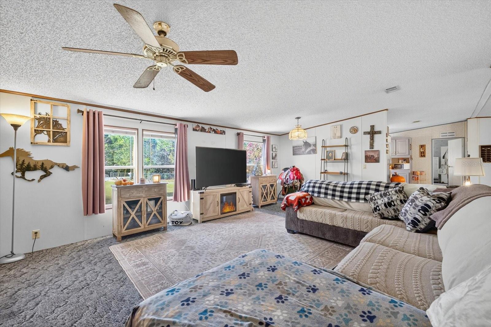 Image 8 of 41 For 5280 Golddust Road