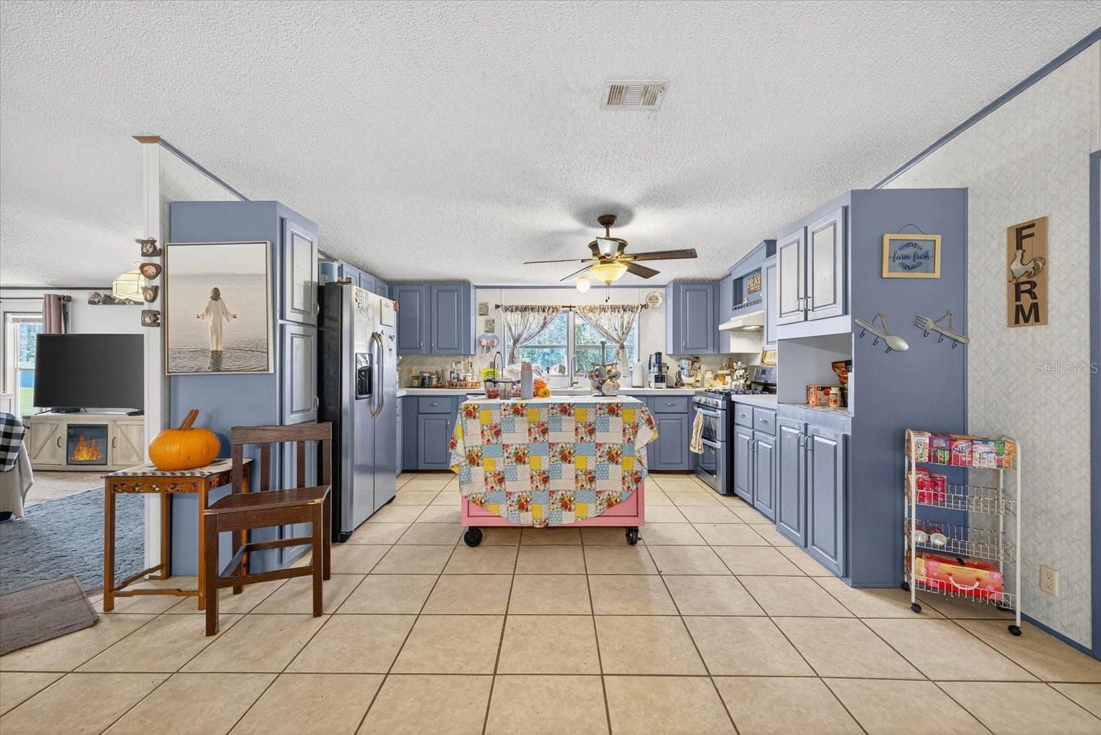 Image 9 of 41 For 5280 Golddust Road