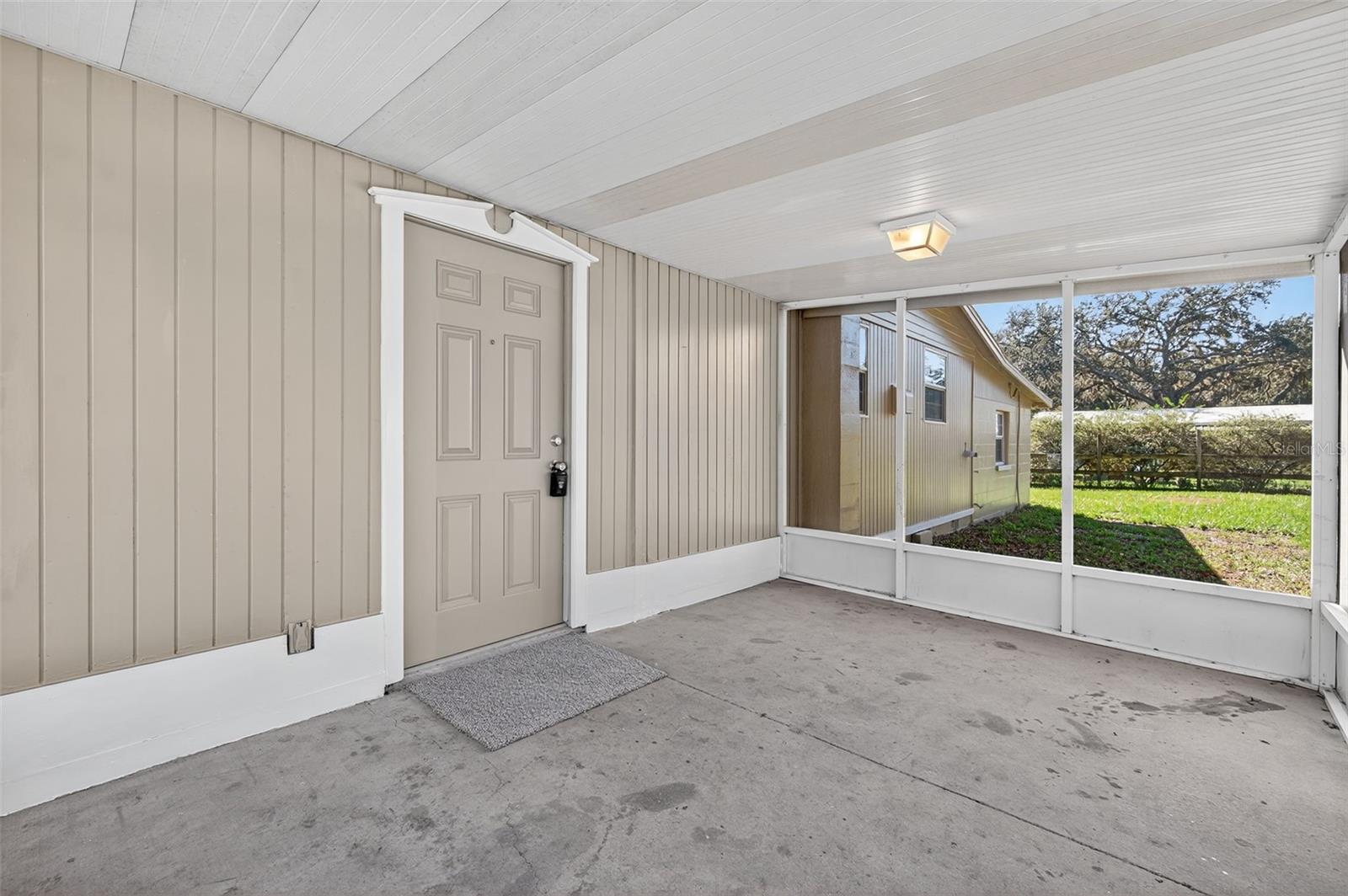 Image 19 of 66 For 37916 Tucker Road