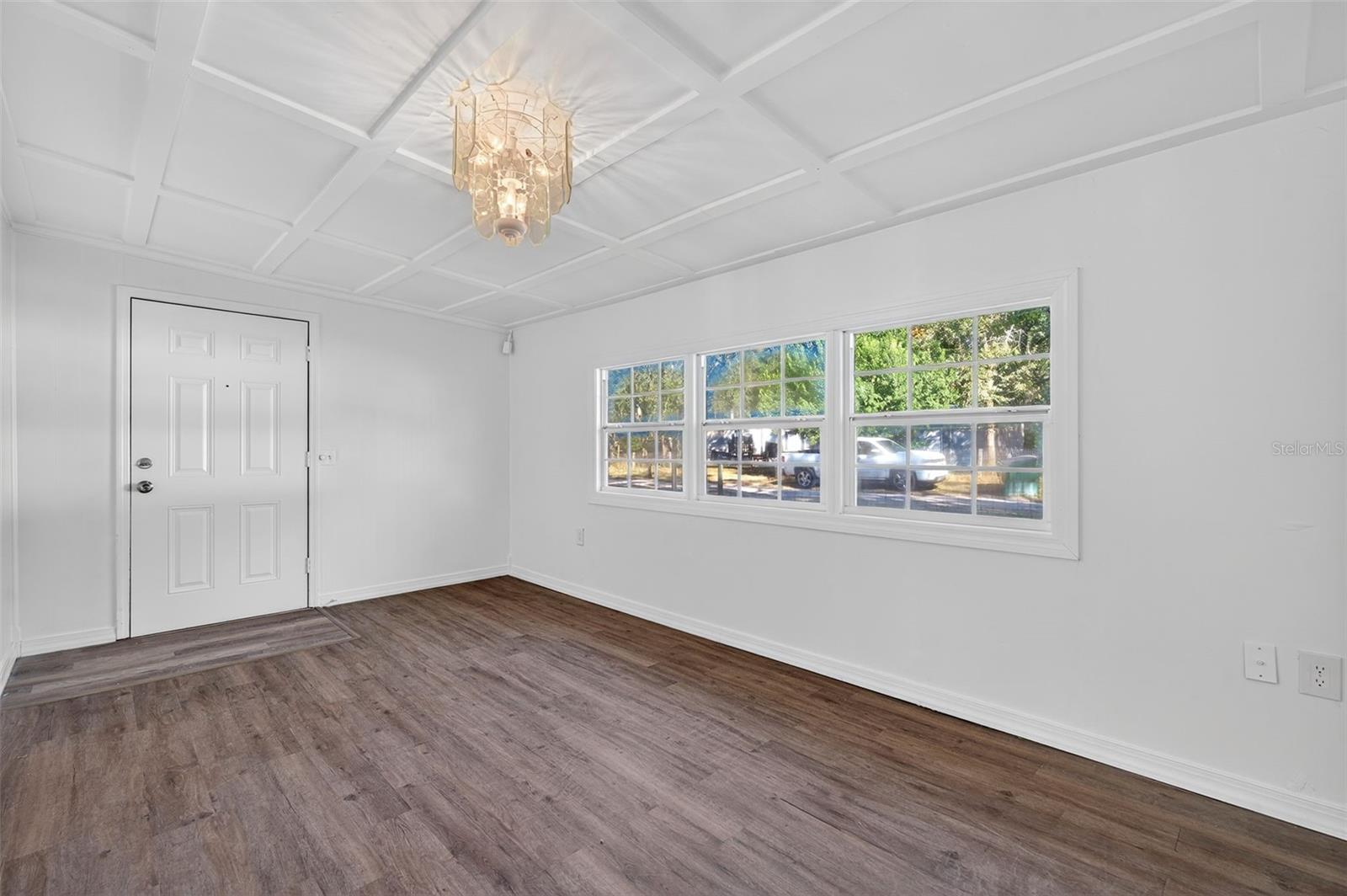 Image 23 of 66 For 37916 Tucker Road