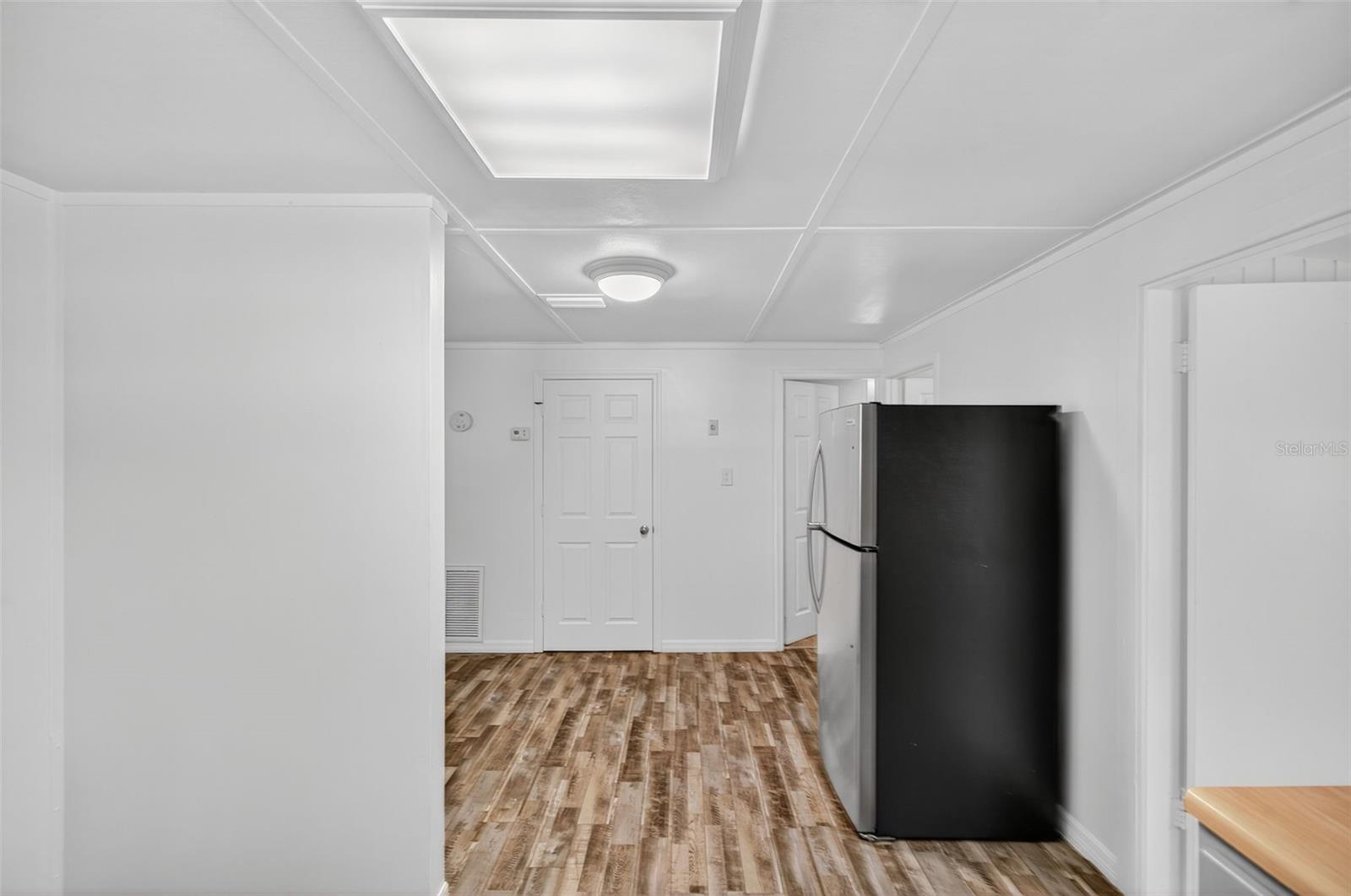 Image 33 of 66 For 37916 Tucker Road