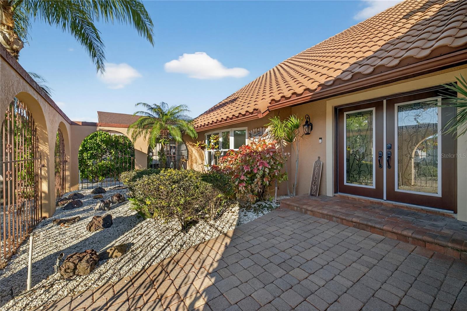 Image 11 of 100 For 5124 South Shore Drive