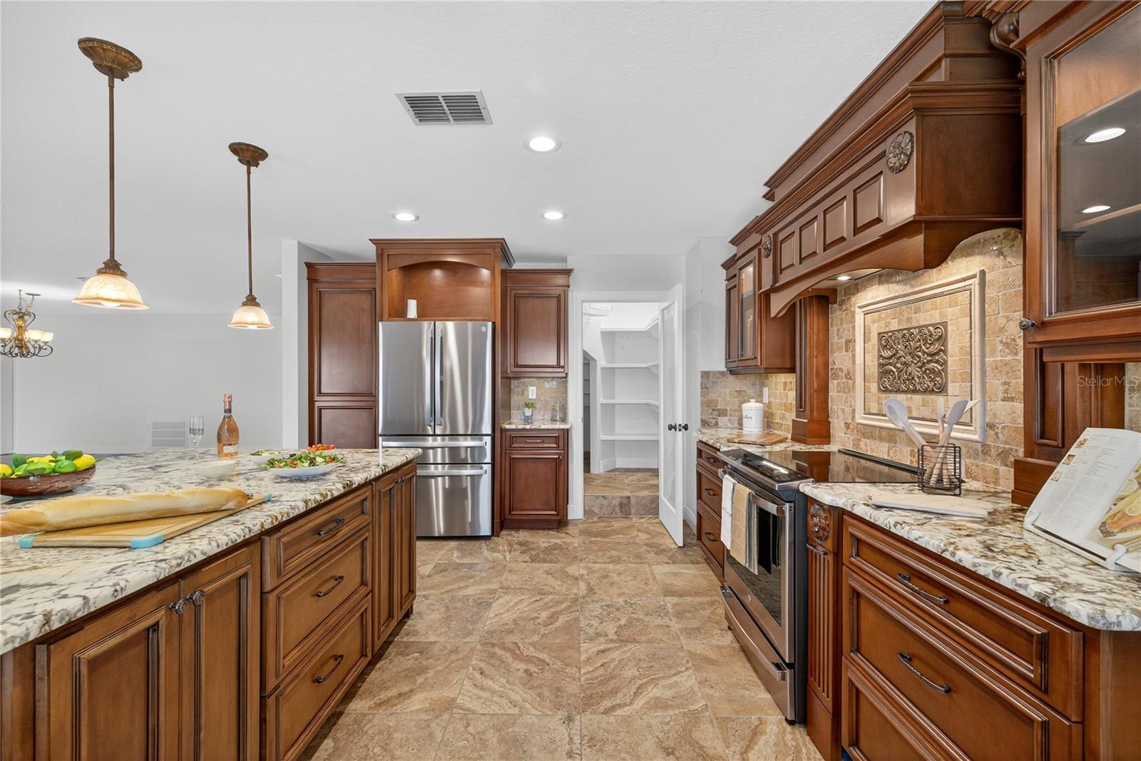 Image 21 of 100 For 5124 South Shore Drive