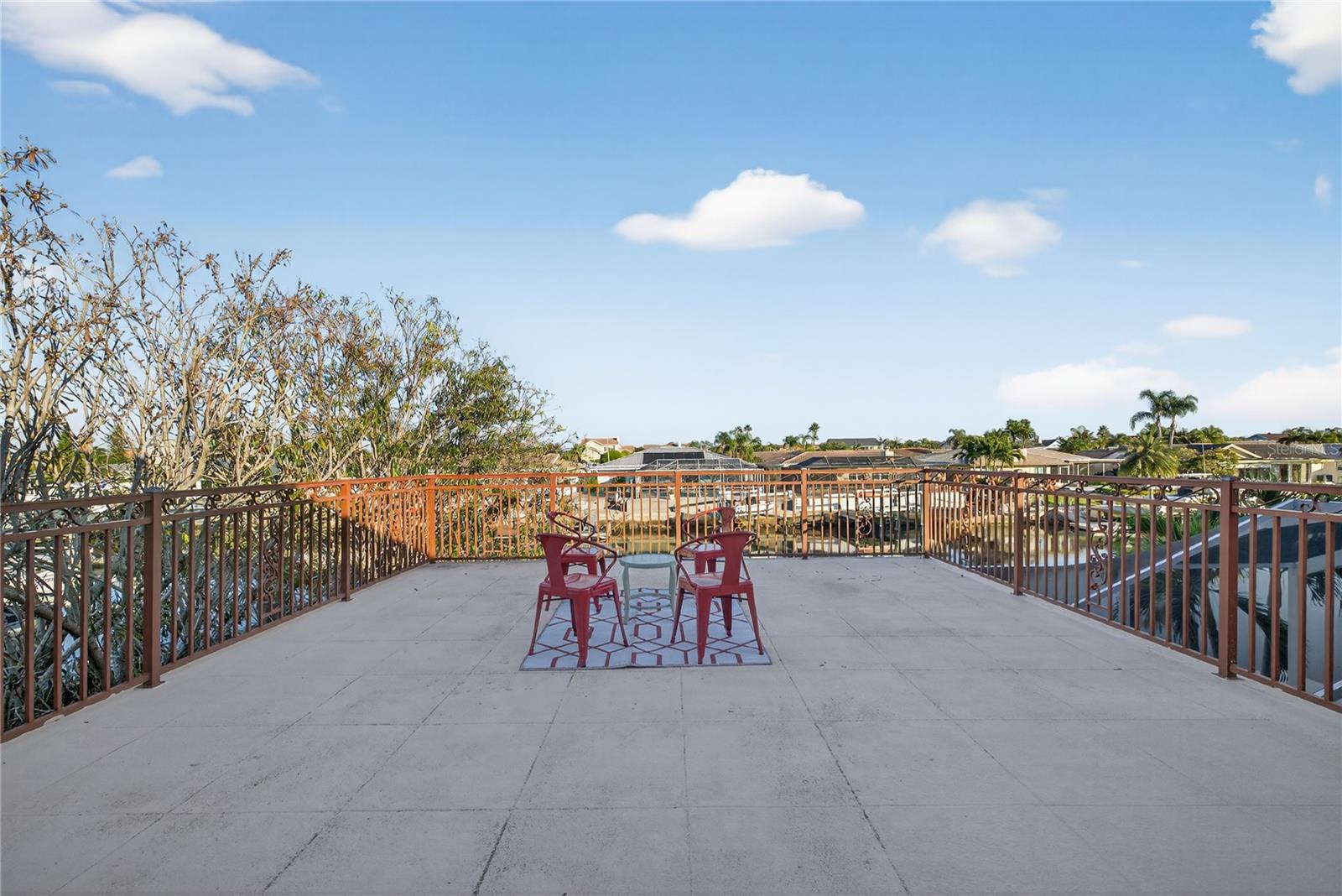 Image 45 of 100 For 5124 South Shore Drive