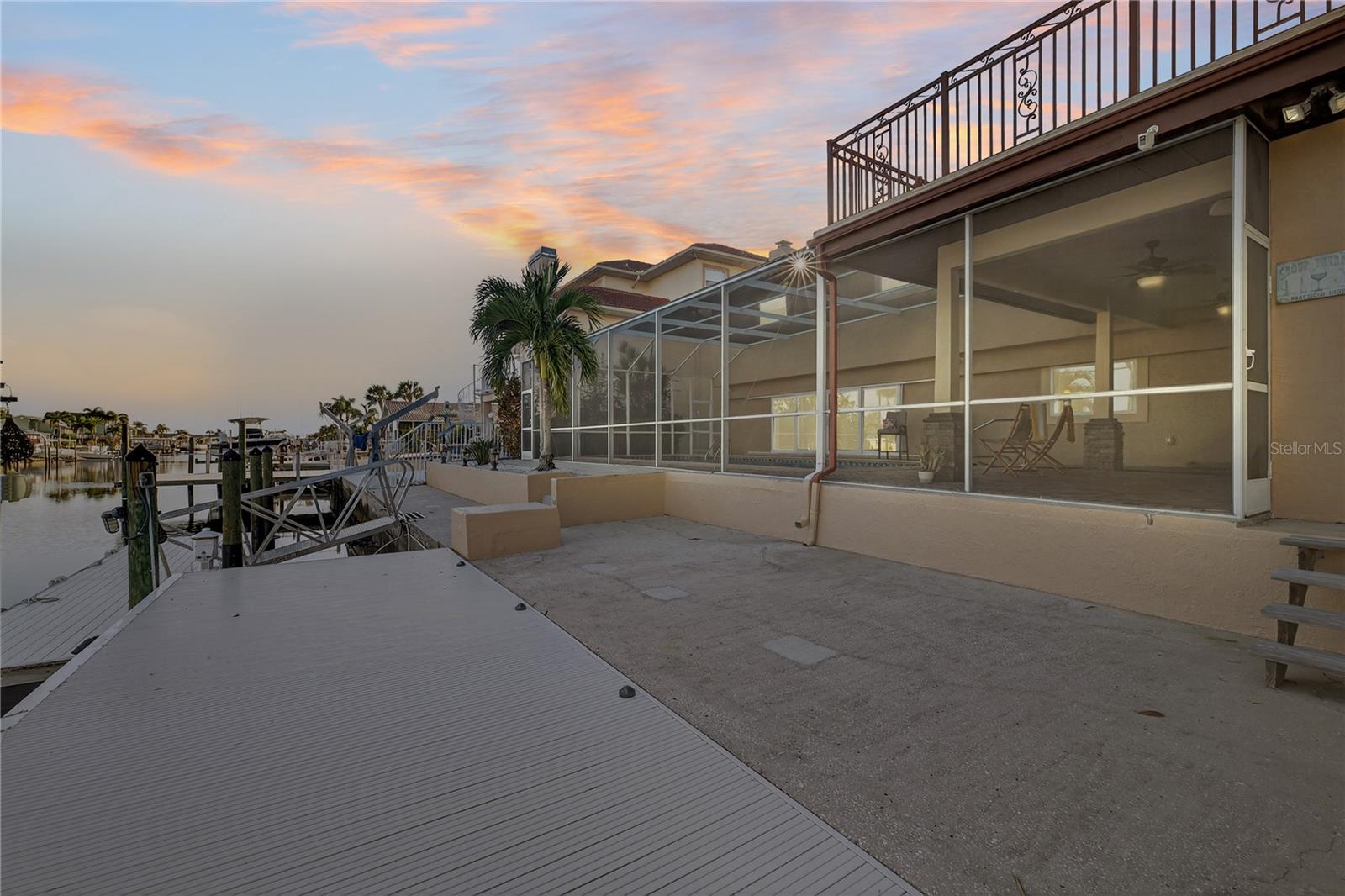 Image 60 of 100 For 5124 South Shore Drive