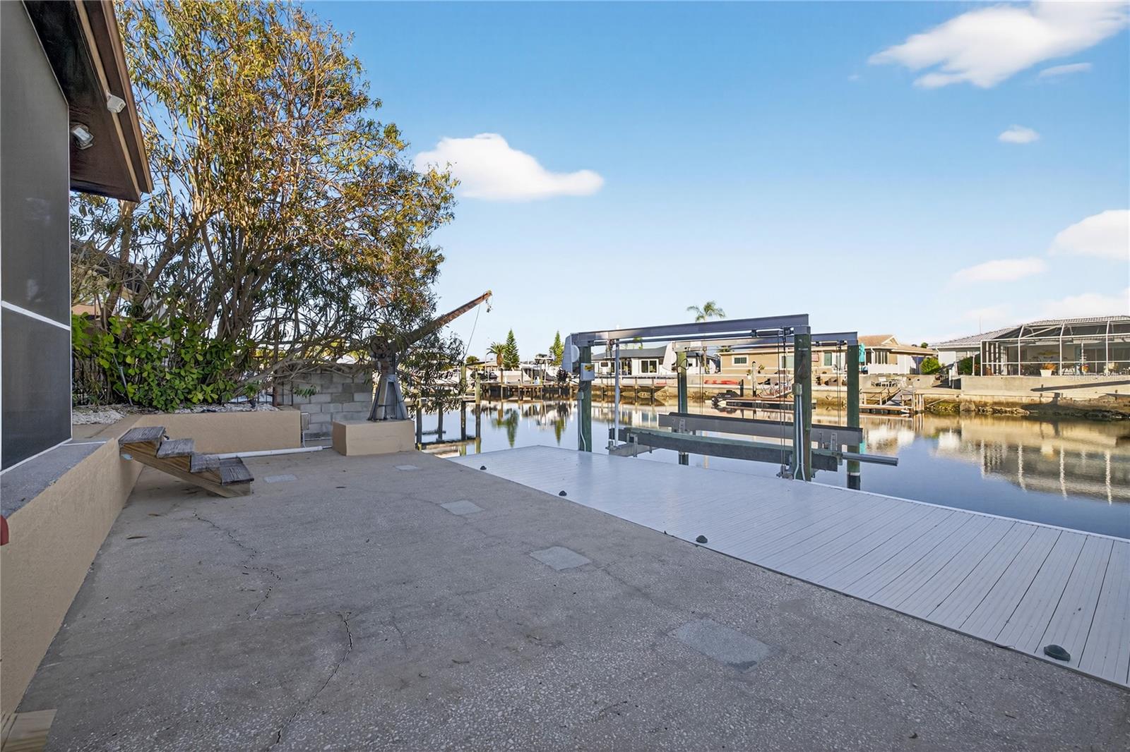 Image 63 of 100 For 5124 South Shore Drive