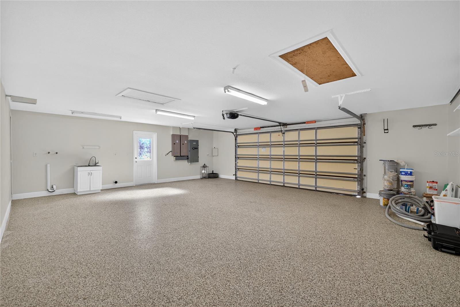 Image 74 of 100 For 5124 South Shore Drive