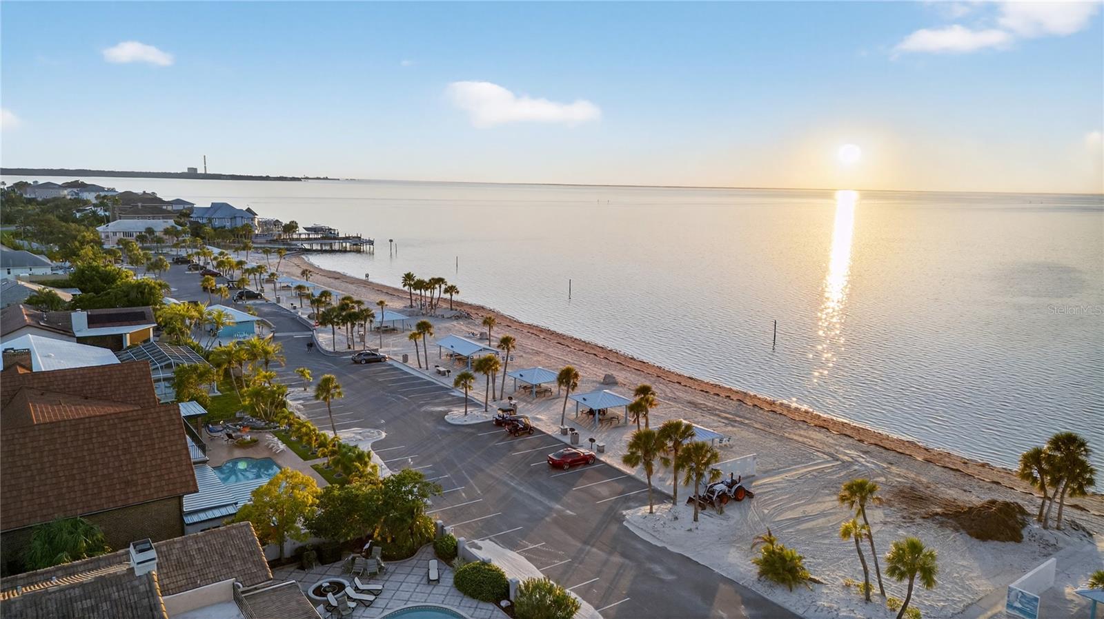 Image 85 of 100 For 5124 South Shore Drive