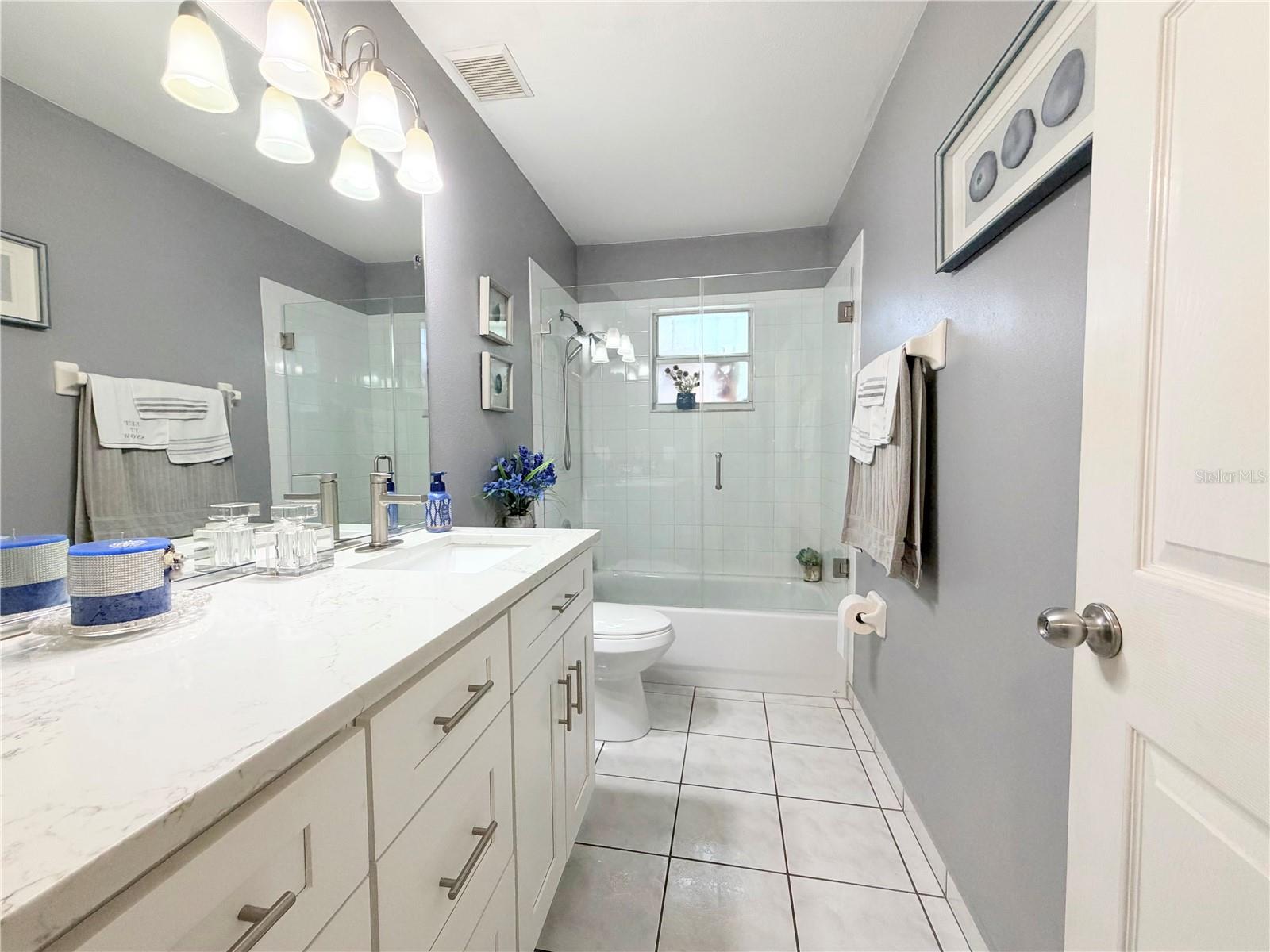 Image 15 of 17 For 6904 Himes Avenue