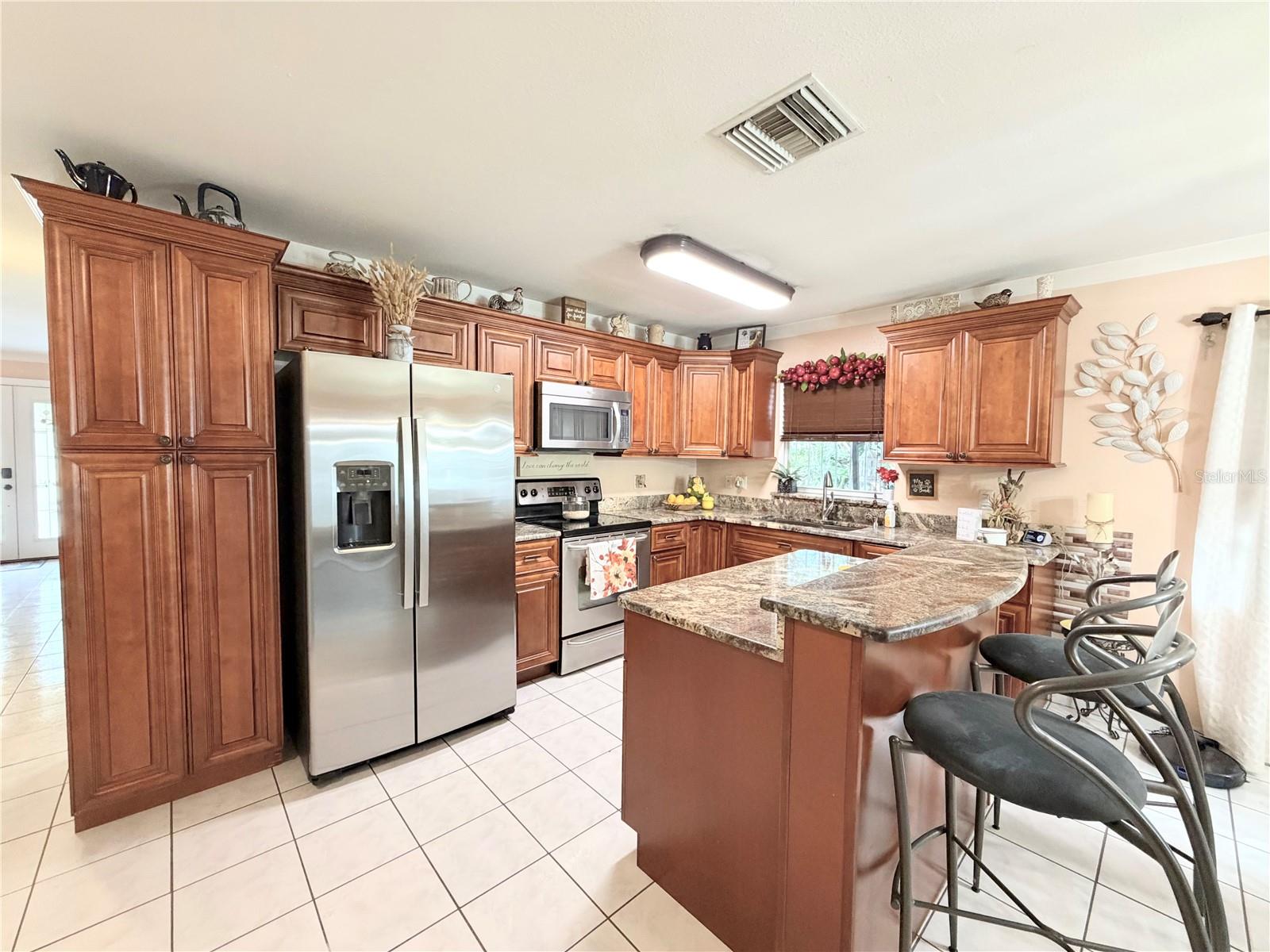 Image 9 of 17 For 6904 Himes Avenue