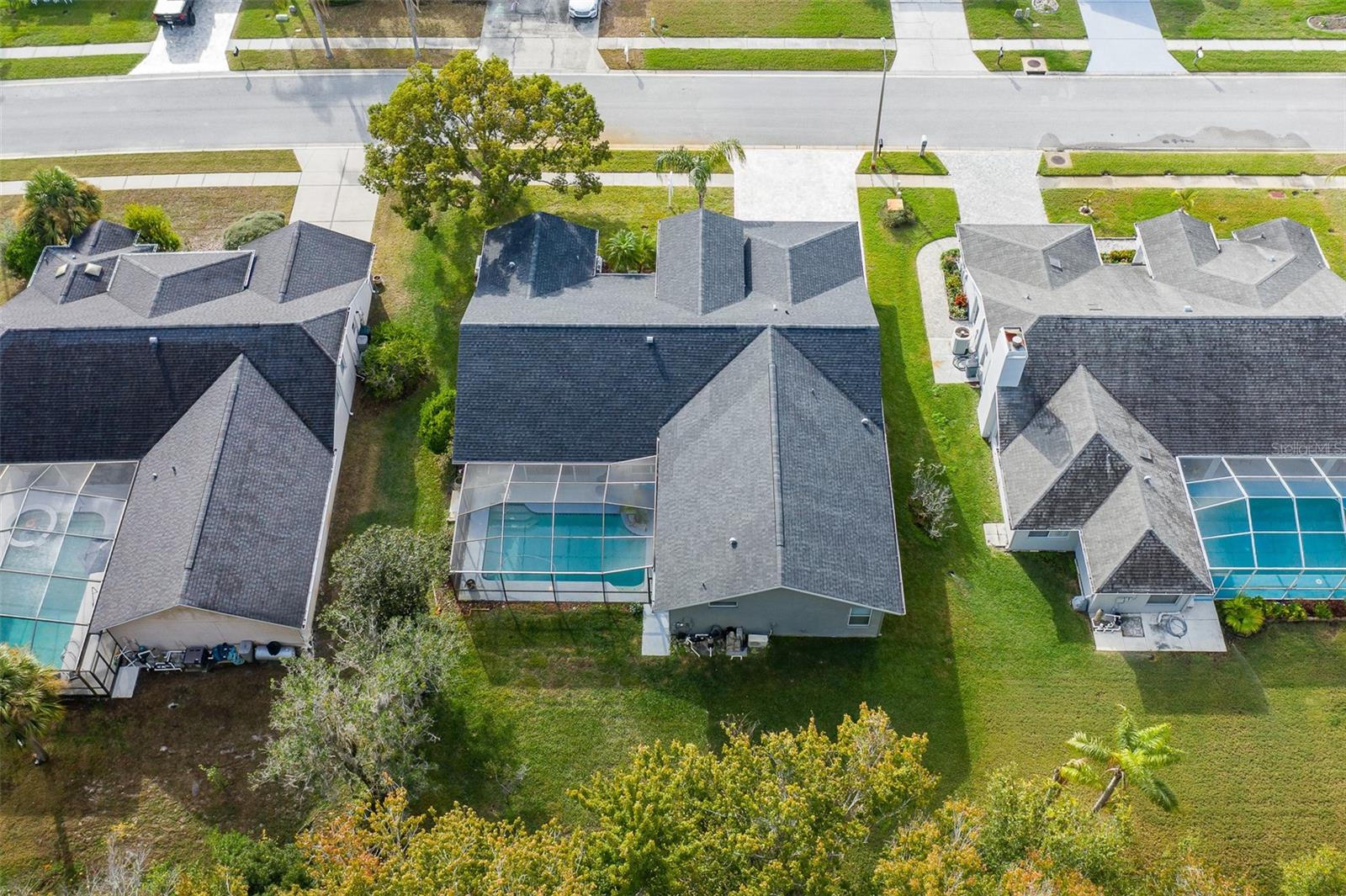 Listing photo id 37 for 1455 Haverhill Drive