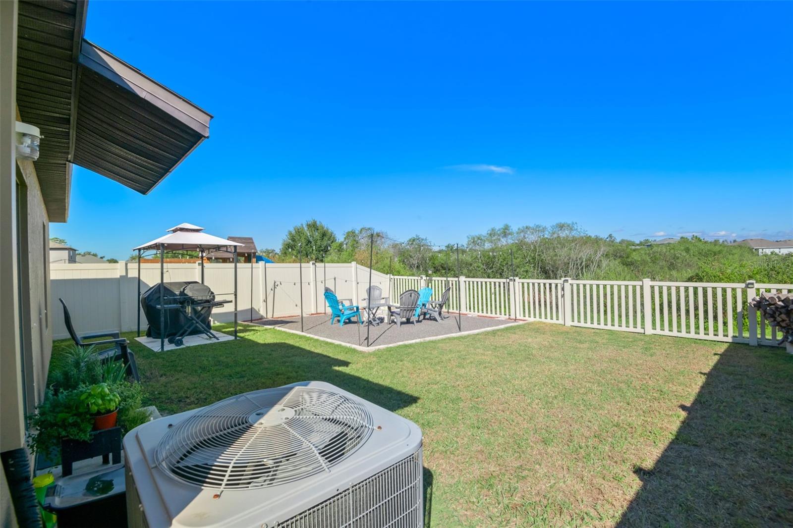 Image 19 of 34 For 13555 Sea Bridge Drive