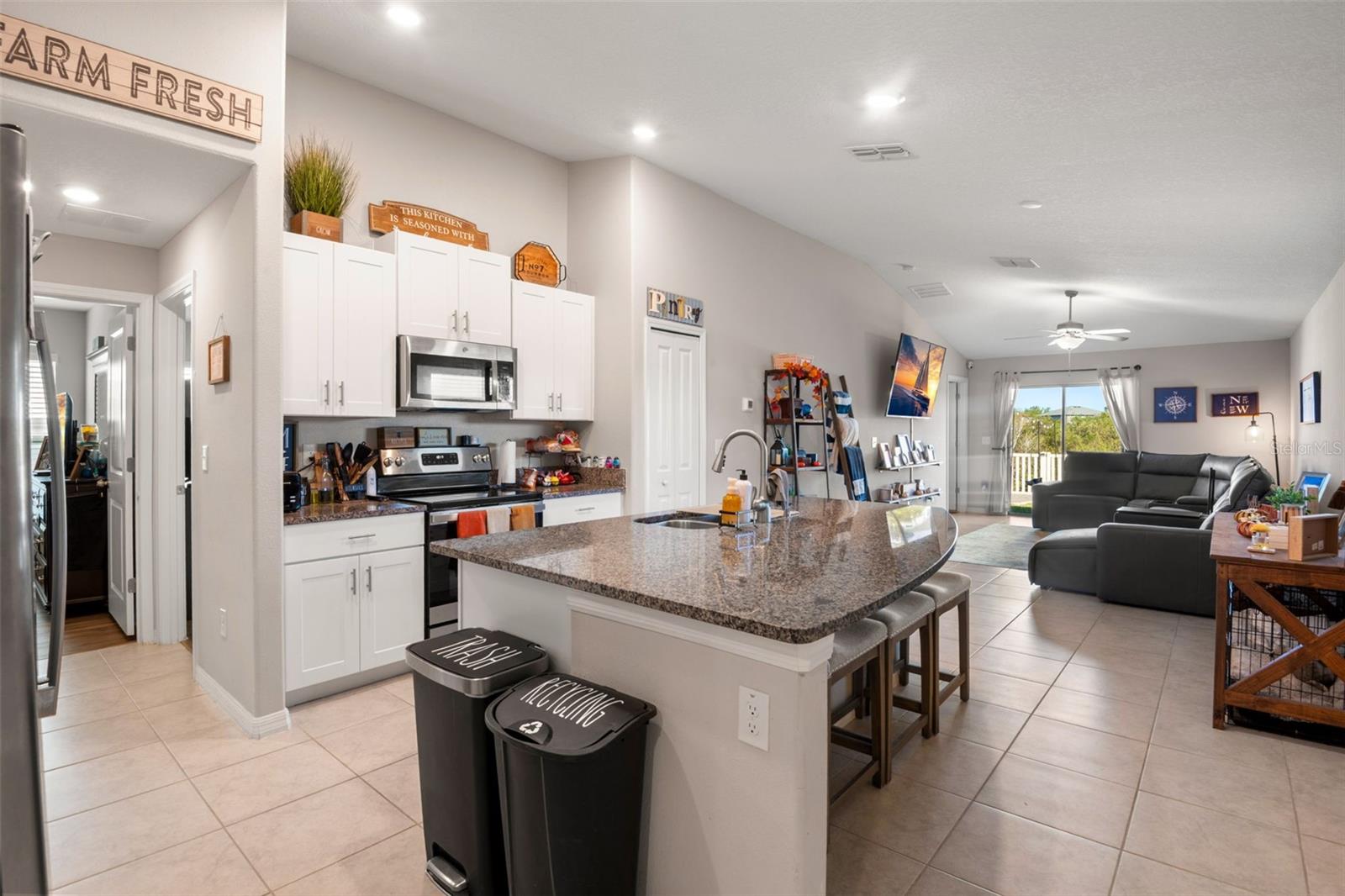 Image 4 of 34 For 13555 Sea Bridge Drive