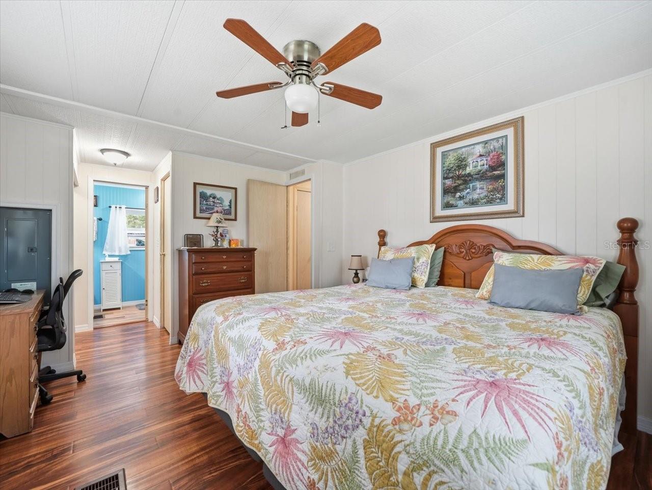 Image 18 of 39 For 1422 Reed Terrace