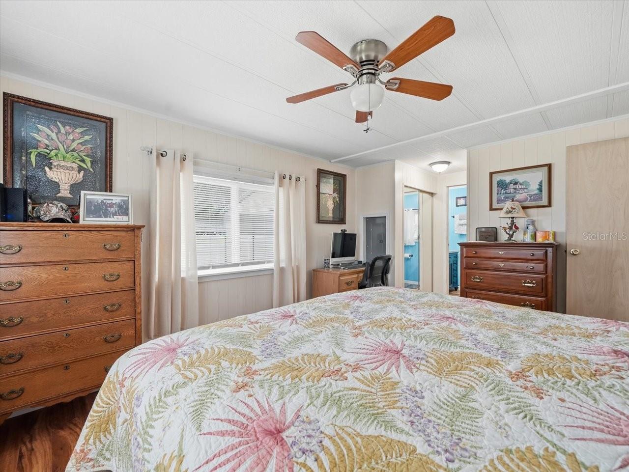 Image 19 of 39 For 1422 Reed Terrace