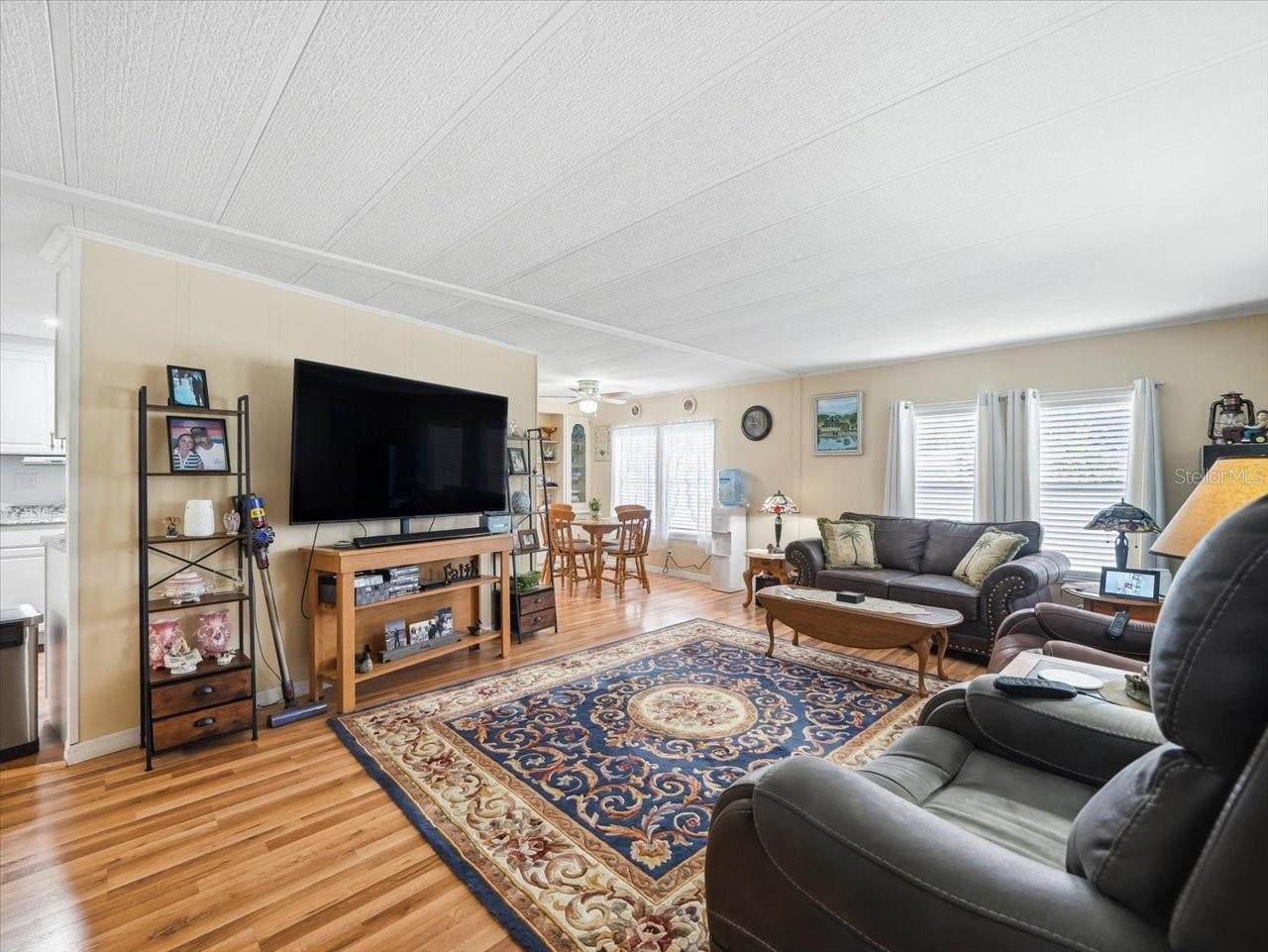 Image 6 of 39 For 1422 Reed Terrace