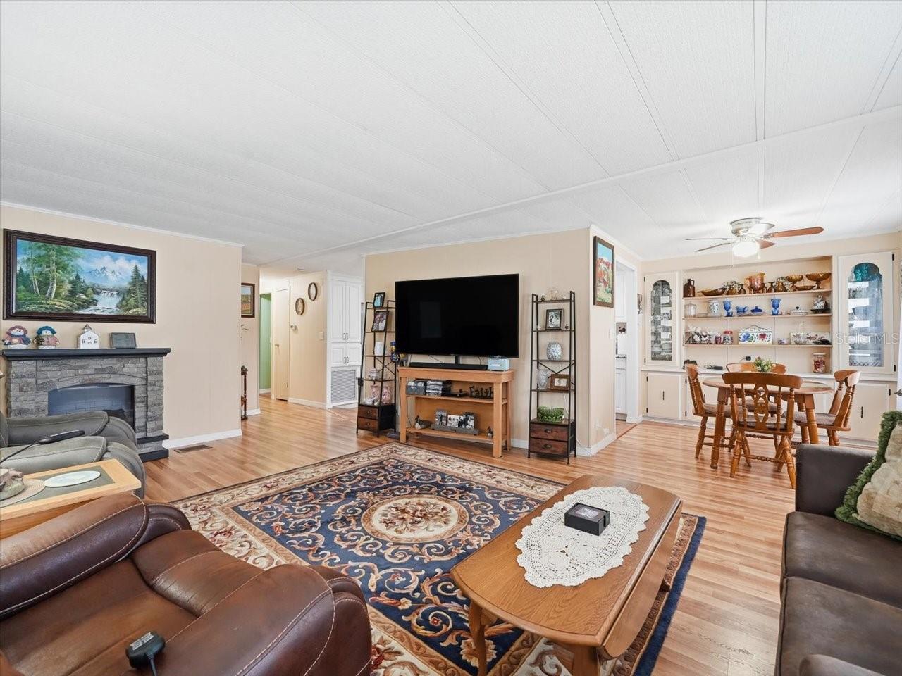 Image 7 of 39 For 1422 Reed Terrace