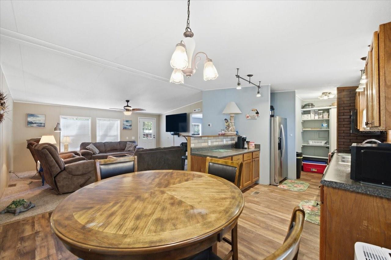 Image 14 of 47 For 6715 Richard Drive