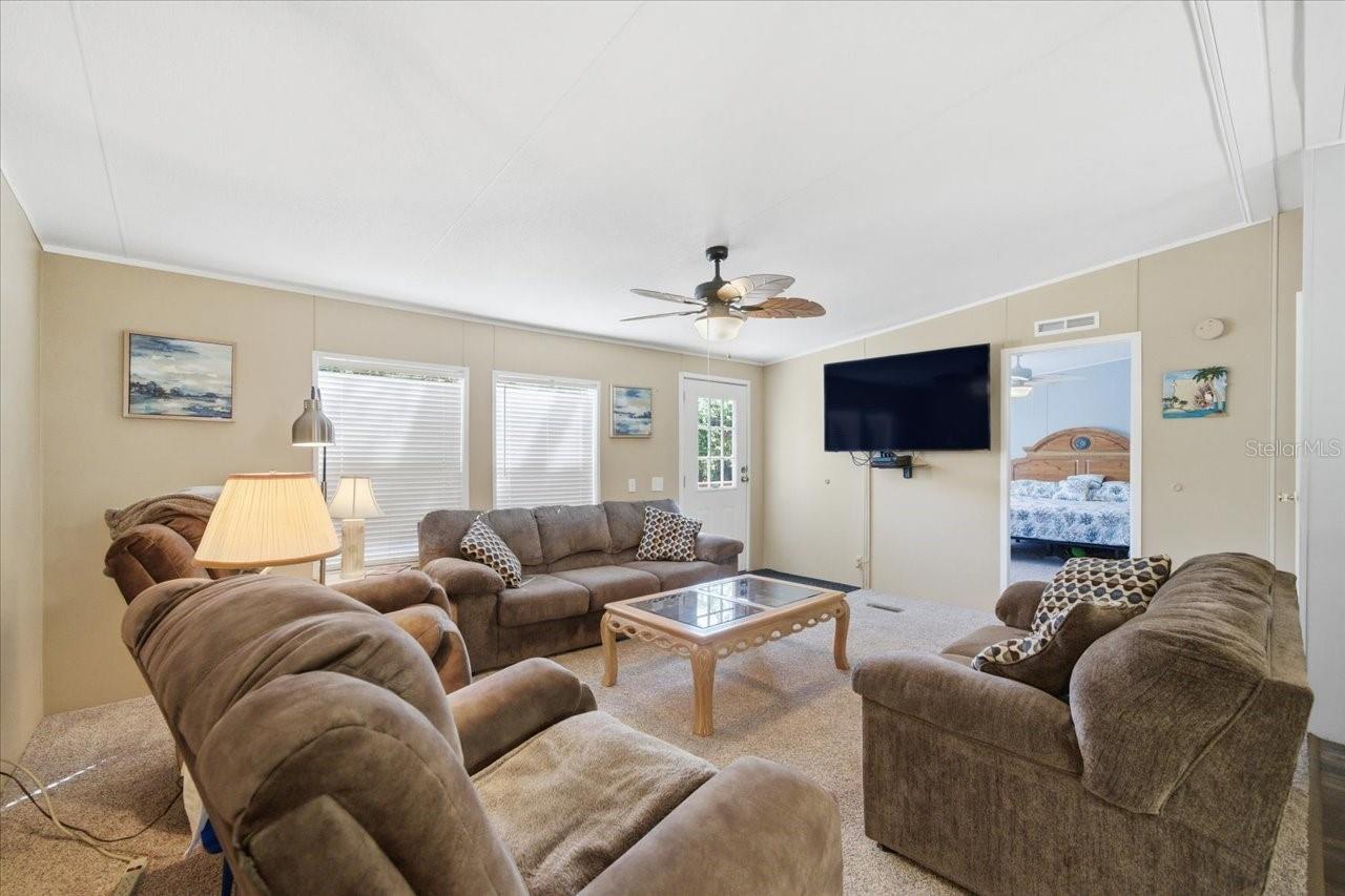 Image 6 of 47 For 6715 Richard Drive