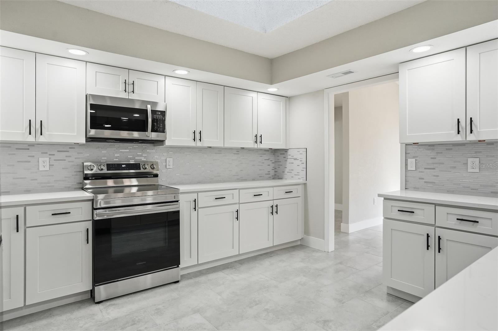 Image 11 of 57 For 11449 Emerald Ridge Court