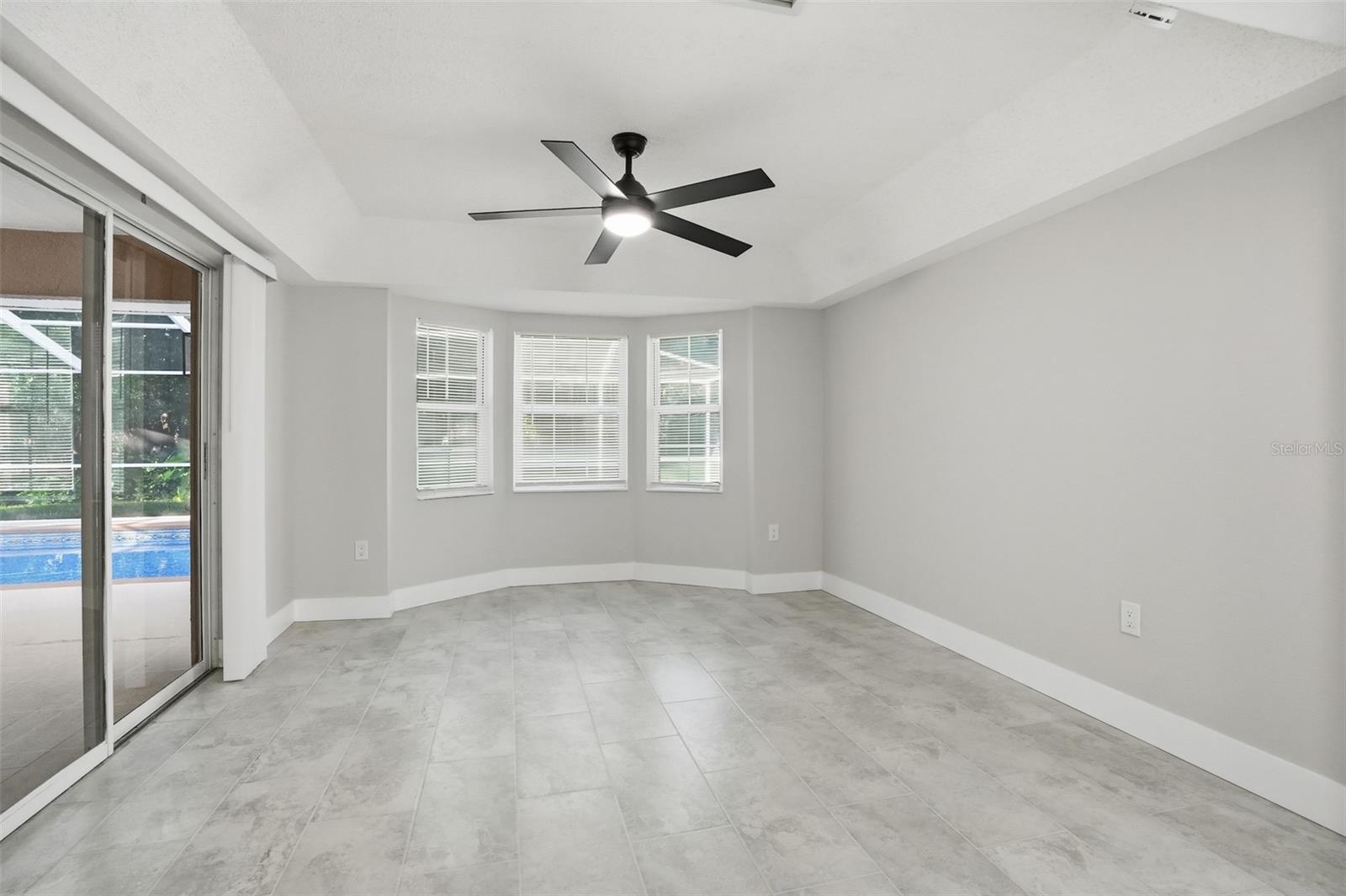 Image 16 of 57 For 11449 Emerald Ridge Court