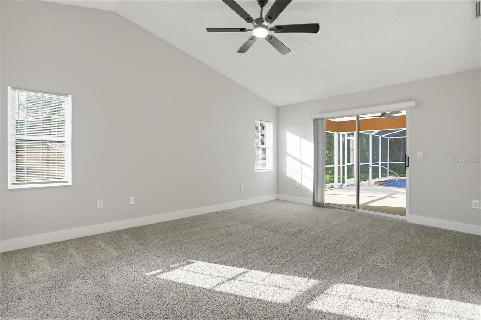 Image 18 of 57 For 11449 Emerald Ridge Court