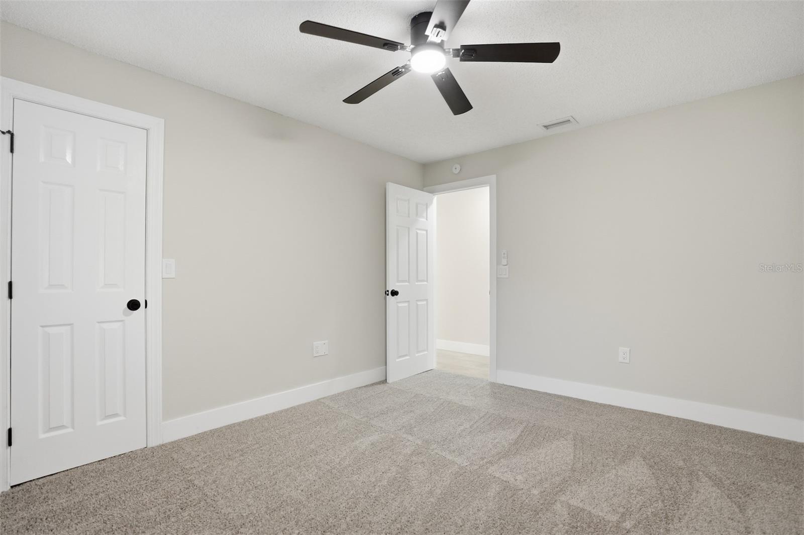 Image 27 of 57 For 11449 Emerald Ridge Court