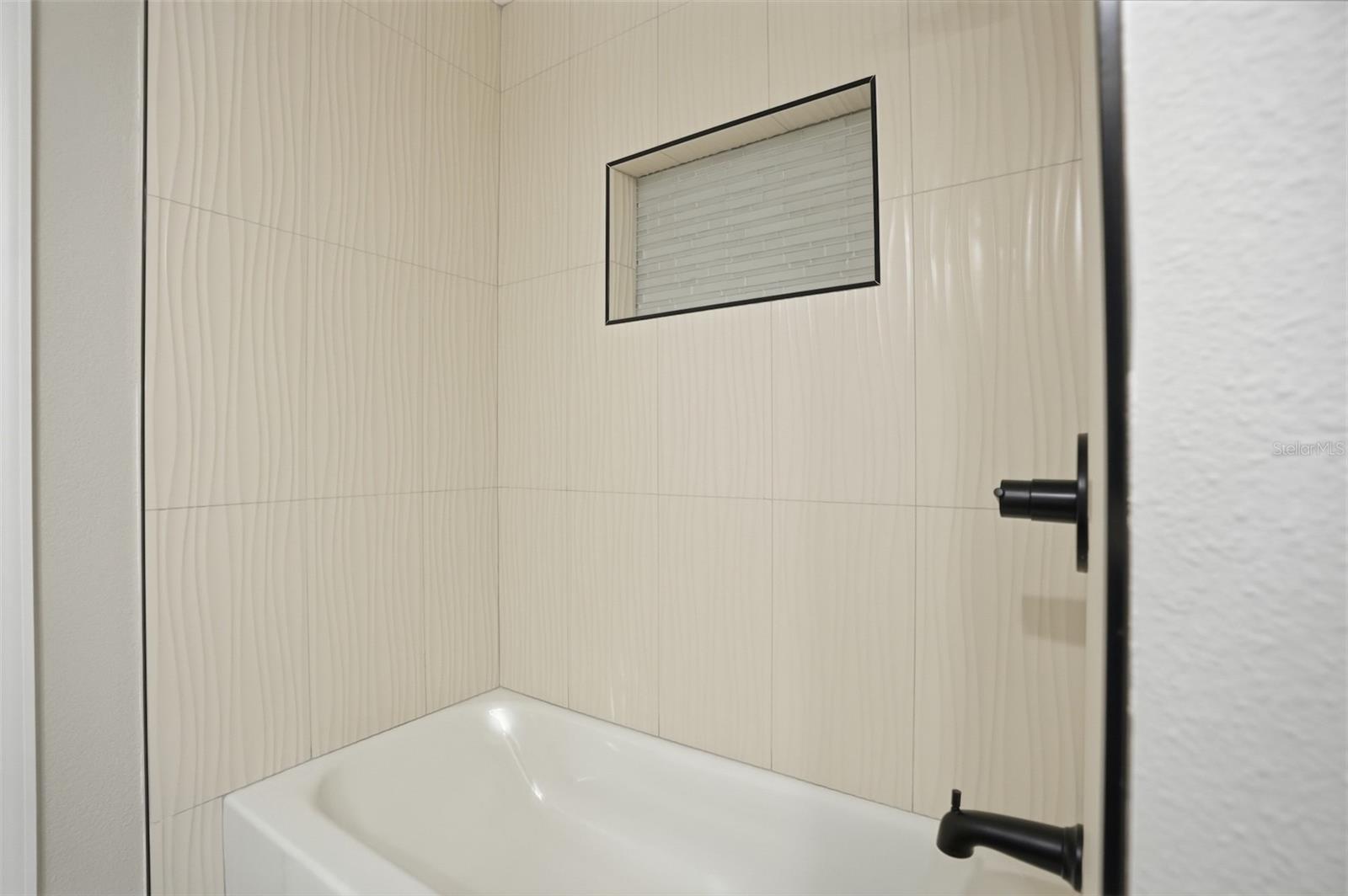 Image 36 of 57 For 11449 Emerald Ridge Court