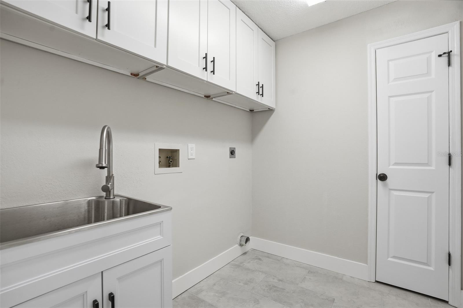 Image 38 of 57 For 11449 Emerald Ridge Court