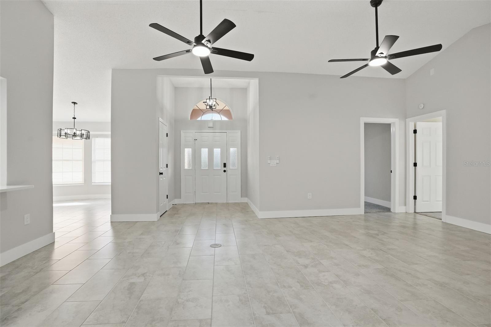 Image 5 of 57 For 11449 Emerald Ridge Court