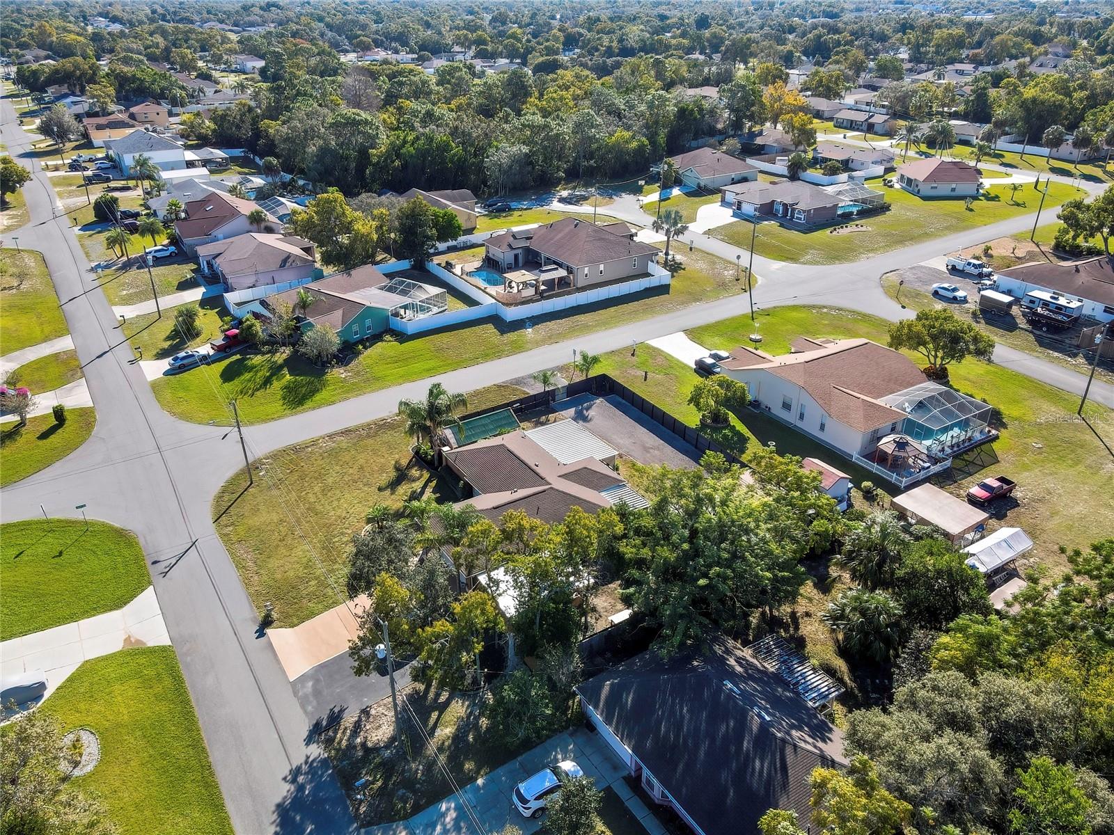 Image 38 of 40 For 10398 Claymore Street