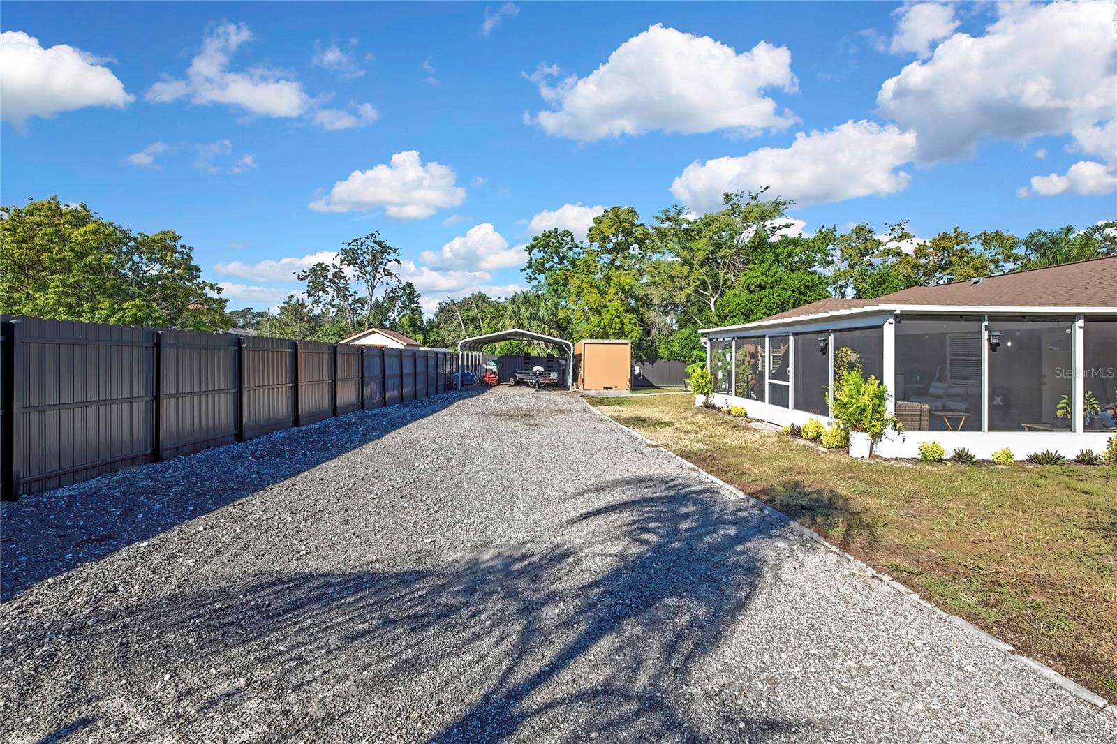 Image 5 of 40 For 10398 Claymore Street