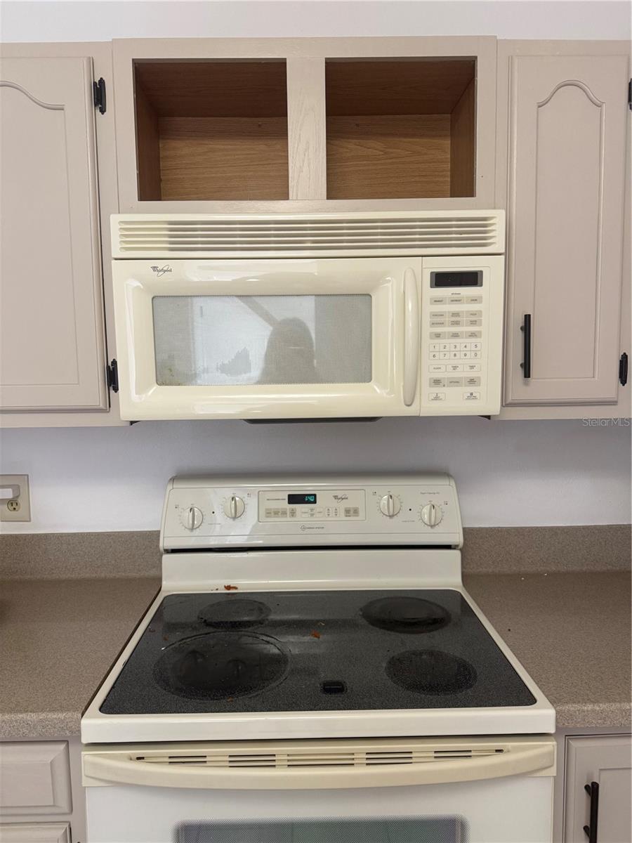 Image 9 of 12 For 7027 Paul Revere Trace