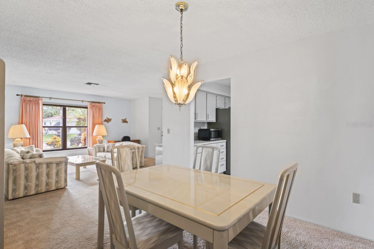 Image 10 of 64 For 9115 Glen Moor Lane