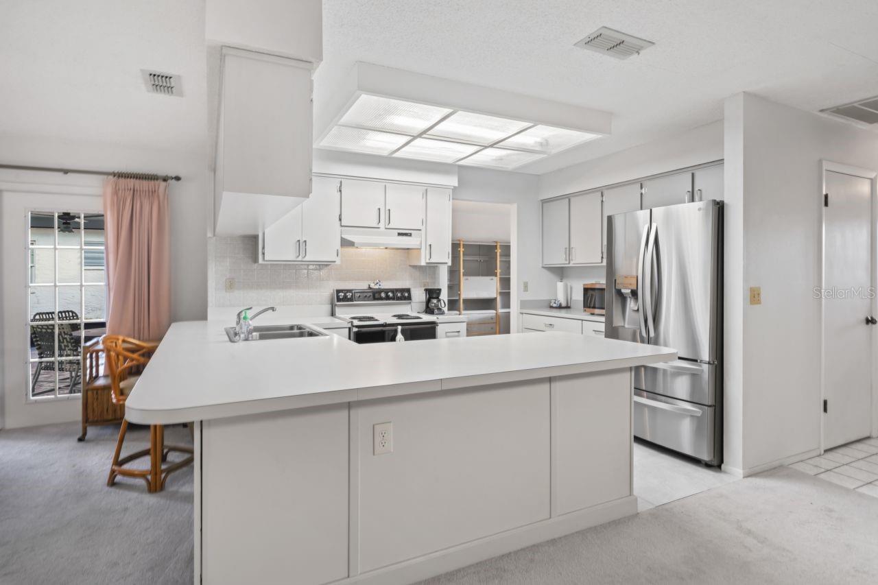 Image 11 of 64 For 9115 Glen Moor Lane