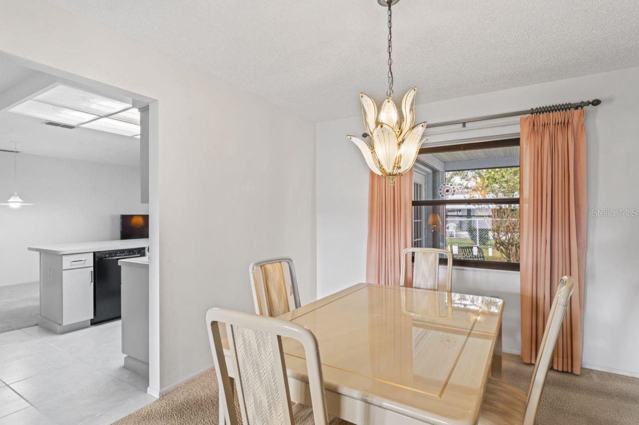 Image 17 of 64 For 9115 Glen Moor Lane